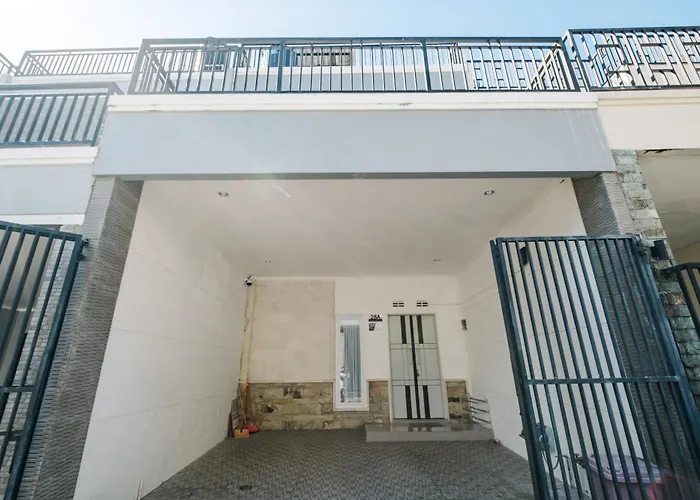 Villa Three Eight - 3br Cozy With Rooftop
