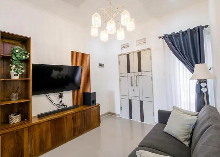 Villa Three Eight - 3br Cozy With Rooftop *