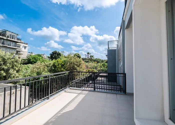 Three Eight - 3br Cozy With Rooftop Villa *